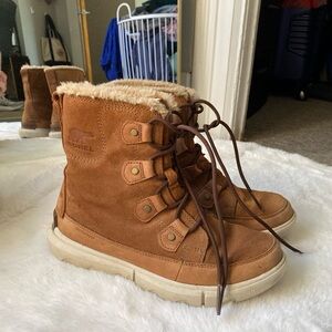 Sorel Tan and Cream Winter Boots